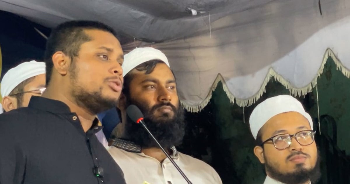 আলেমদের নিজস্ব রাজনীতি করতে হবে, অন্যের গেমের গুটি হওয়া যাবে না