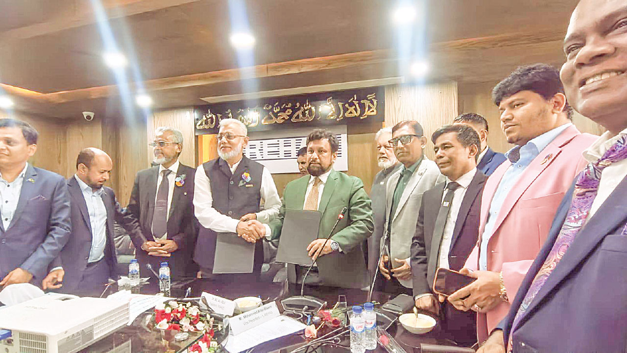 কৃষিবিদ আলী আফজাল চলতি বছরের এপ্রিলে রিহ্যাবের সভাপতি হিসেবে আনুষ্ঠানিকভাবে দায়িত্ব গ্রহণ করেন। ছবি: সংগৃহীত