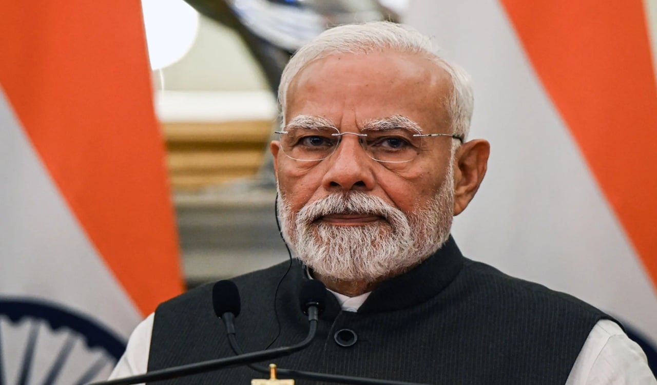 ‘বাংলাদেশ-পাকিস্তান ইস্যুতে চুপ থাকবেন না মোদি, চীন-যুক্তরাষ্ট্রও তাকে ভয় পায়’