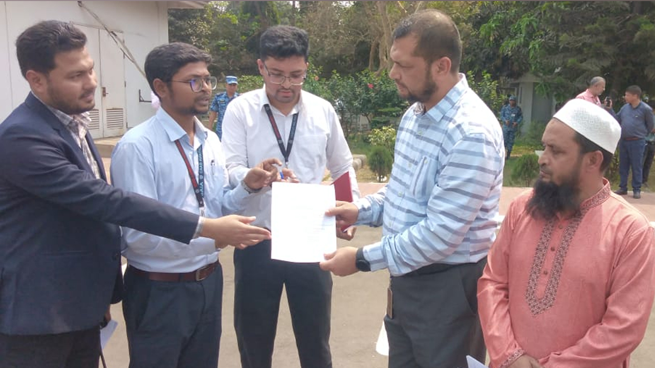 বিমান বাহিনী থেকে ৭০ শতাংশ কোটার প্রতিবাদ
