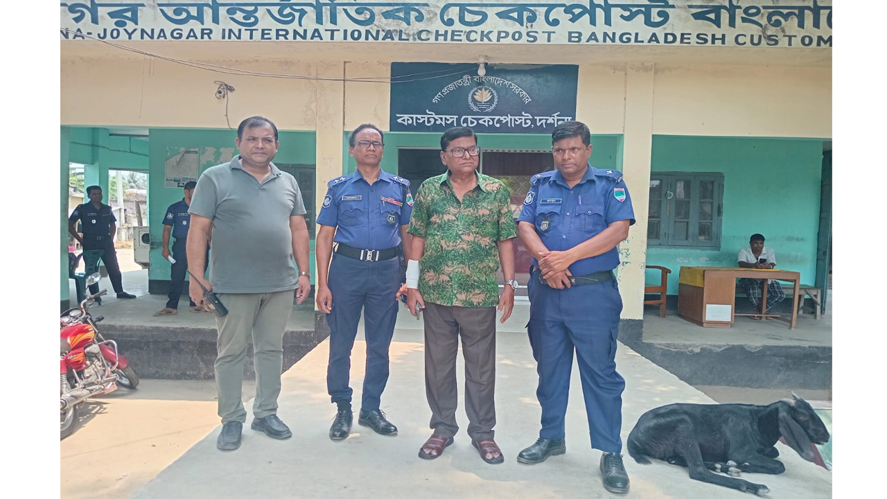 ভারতে যাওয়ার সময় জীবননগর আ.লীগ নেতা আটক