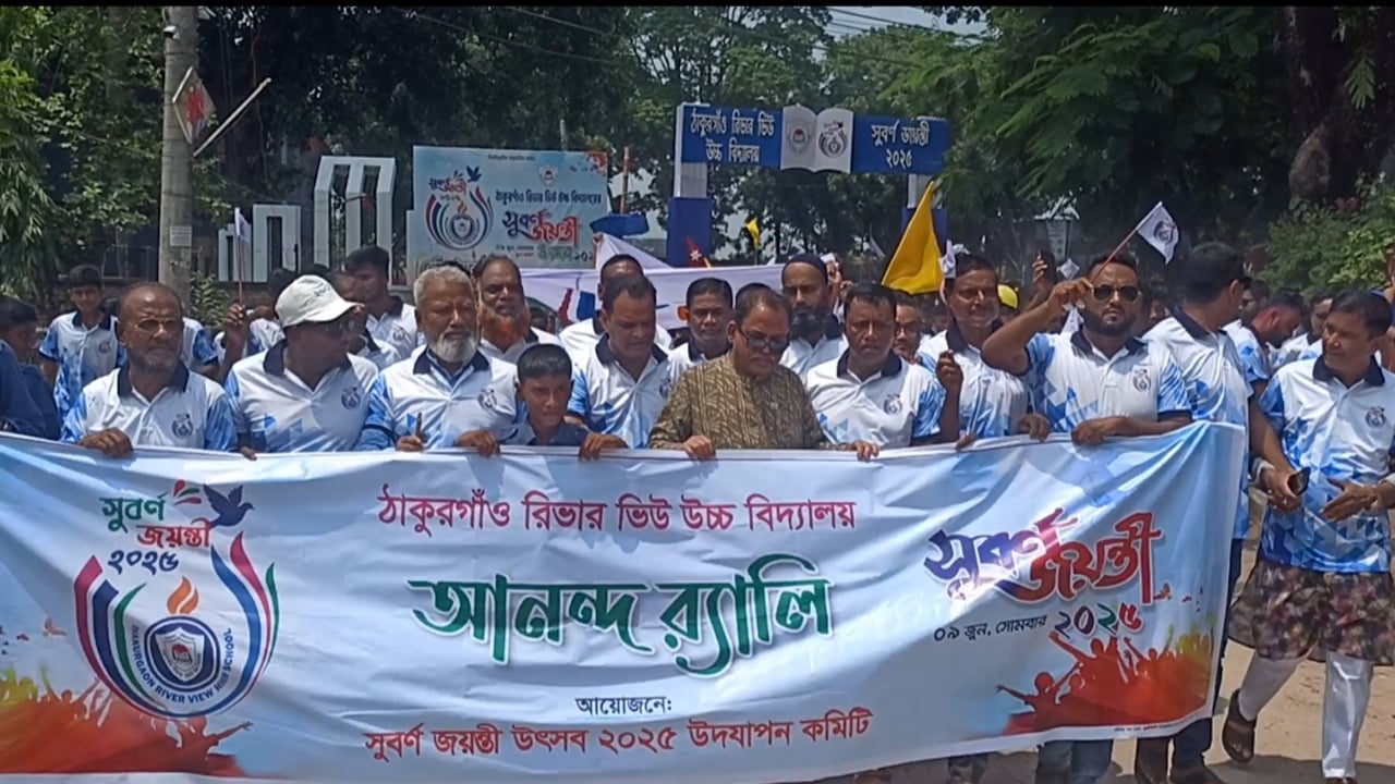 গণতন্ত্র হলেই হবে না, দায়িত্ব সম্পর্কেও সচেতন হতে হবে: মির্জা ফখরুল