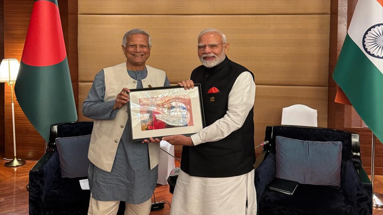 ইউনূস-মোদির বৈঠক ইতিবাচক দেখছে এনসিপি