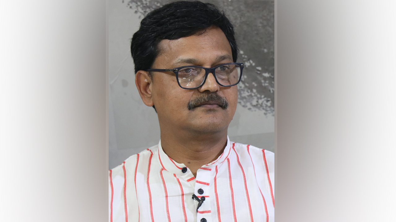 খালিদ মাহমুদ চৌধুরীর নামে দুদকের মামলা