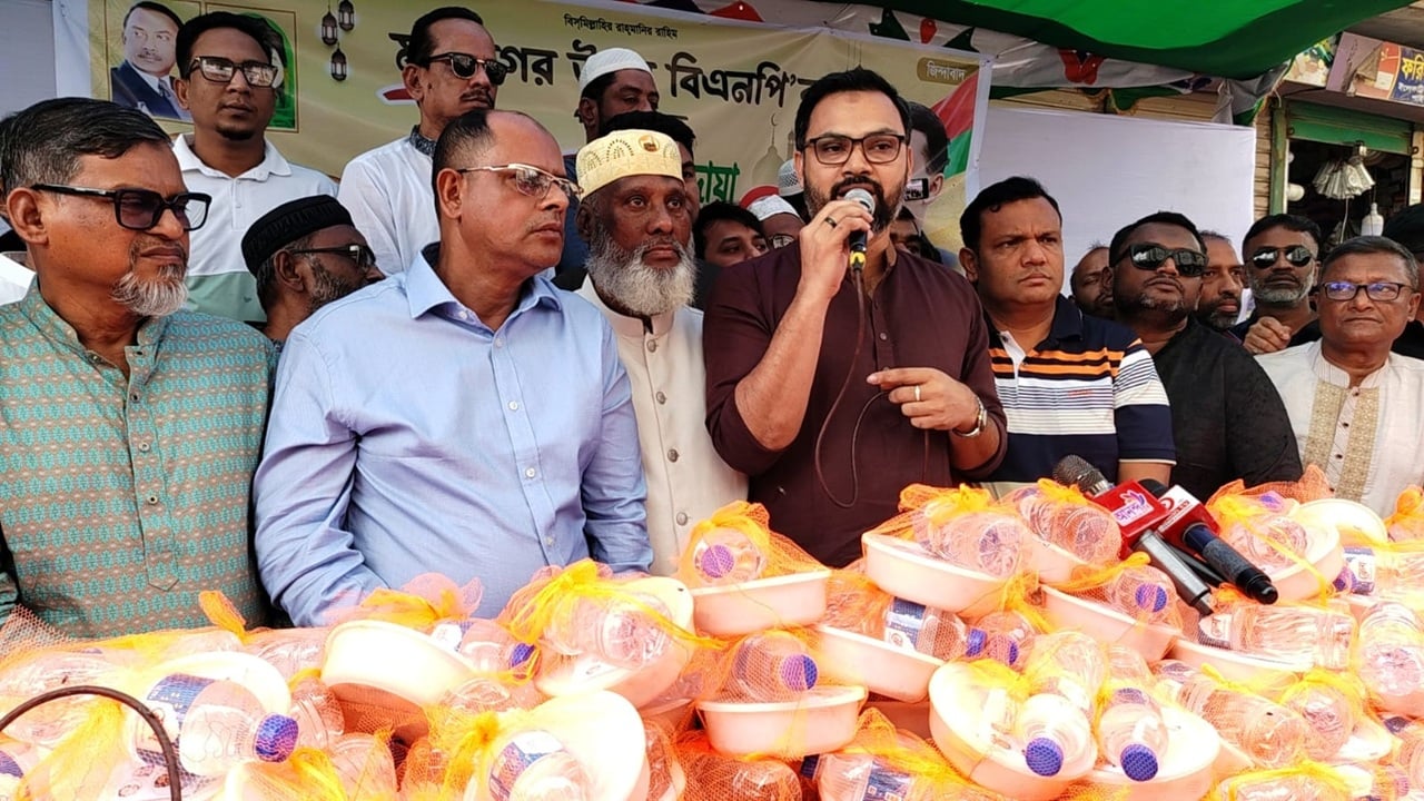 দেশের কল্যাণে দ্রুত নির্বাচন দিন: আমিনুল হক