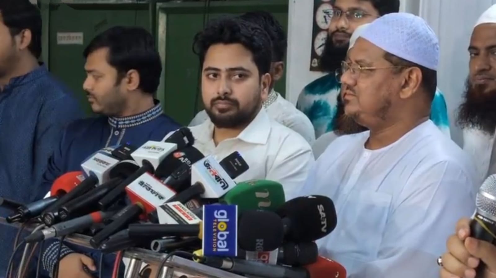 মিয়ানমারে করিডোর সিদ্ধান্তে সরকারের দ্রুত সংলাপে বসা প্রয়োজন: নাহিদ