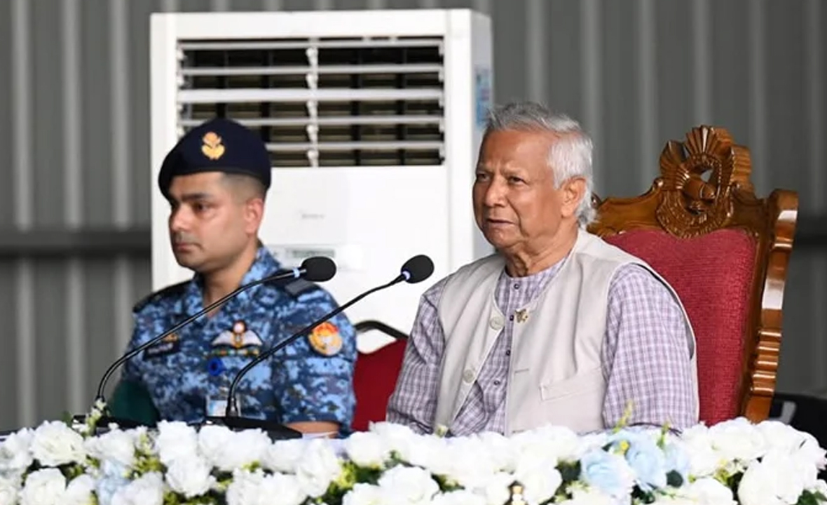আধুনিক বিমান বাহিনী গড়ে তুলতে প্রচেষ্টা অব্যাহত থাকবে: প্রধান উপদেষ্টা