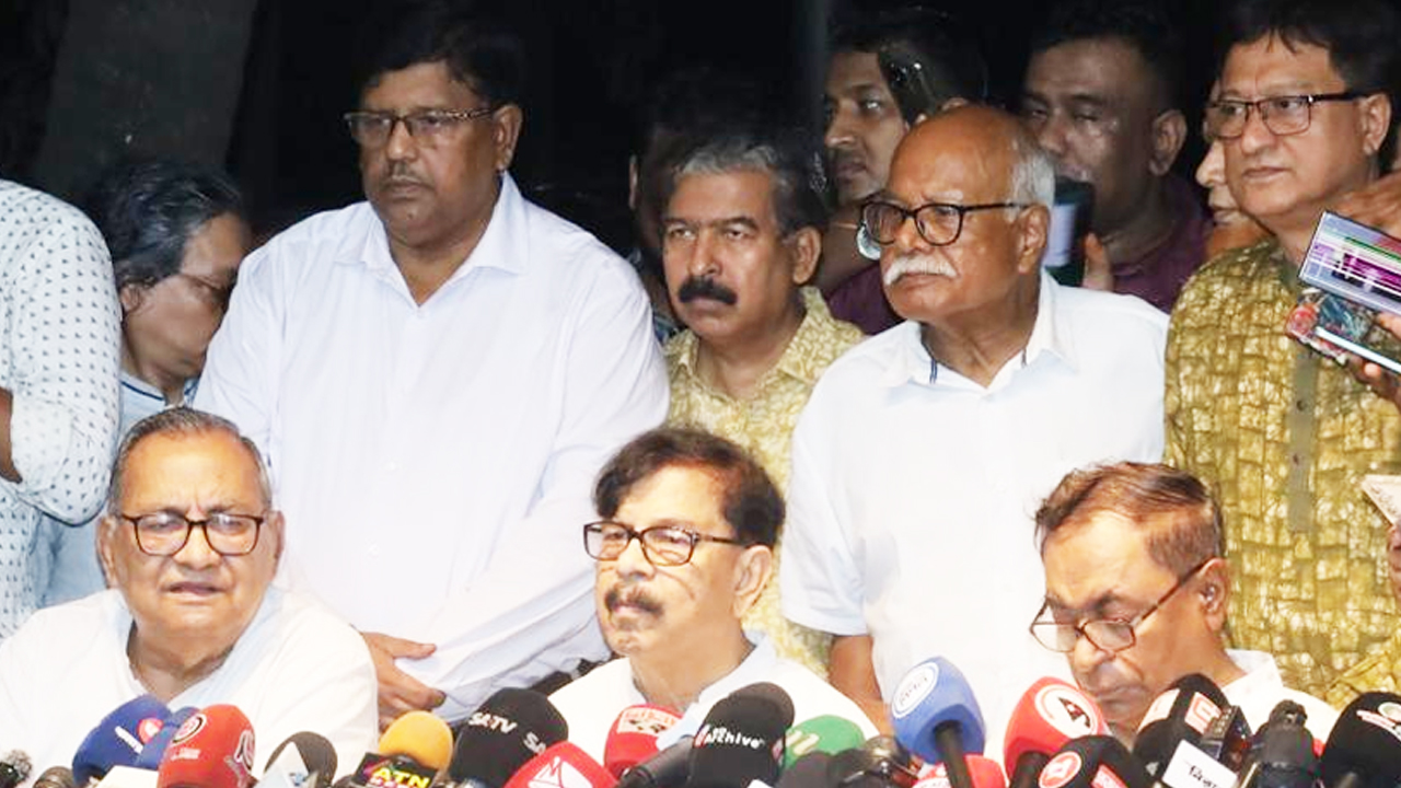 অবিলম্বে বিচার, সংস্কার ও নির্বাচনের রোডম্যাপ ঘোষণা করুন: গণতন্ত্র মঞ্চ