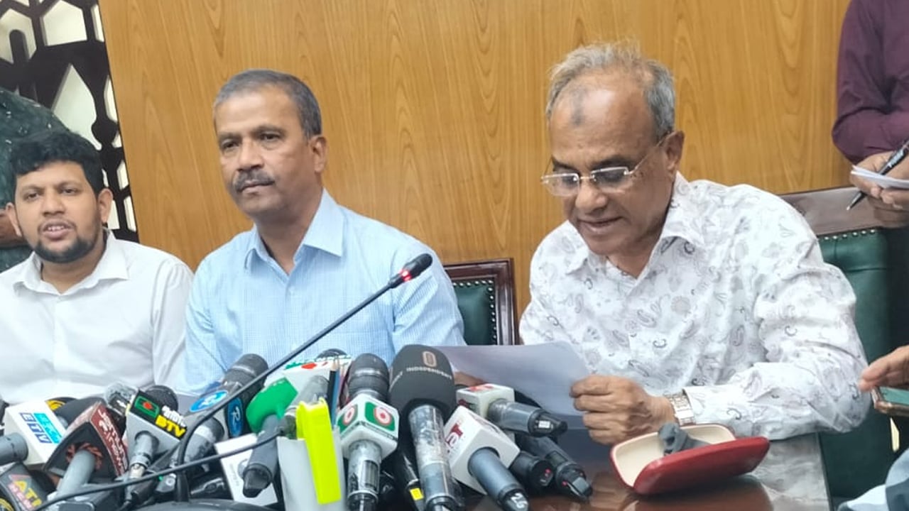 মাগুরার শিশু ধর্ষণের অভিযুক্তদের আইনের আওতায় আনা হয়েছে: স্বরাষ্ট্র উপদেষ্টা