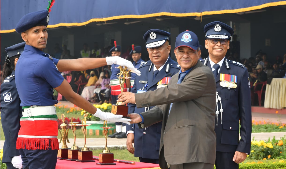 সারদায় এএসপিদের প্রশিক্ষণ সমাপনী কুচকাওয়াজ অনুষ্ঠিত