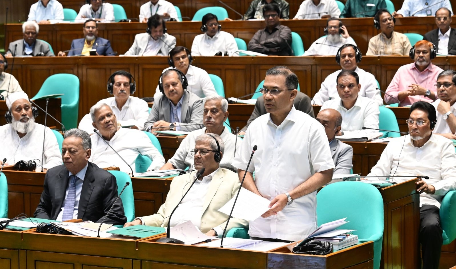 অর্থনৈতিক খাতে শৃঙ্খলা ফিরিয়ে আনার দৃঢ় অঙ্গীকার প্রধানমন্ত্রীর