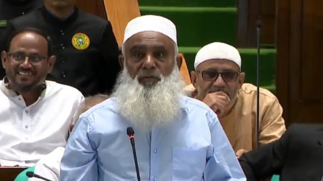 সংসদে নোটিশের সিরিয়াল পাওয়া নিয়ে সরকারদলীয় এমপির ক্ষোভ