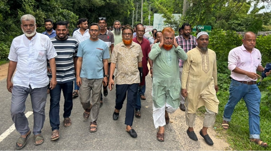 হবিগঞ্জে পর্যটন হোটেলে ভাঙচুর চালানোর অভিযোগ বিএনপি নেতার বিরুদ্ধে