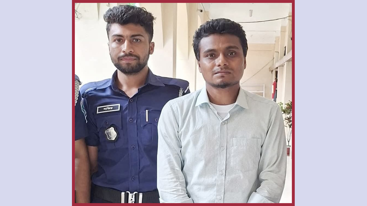 নিয়োগ পরীক্ষায় প্রক্সি, প্রনব এখন কারাগারে