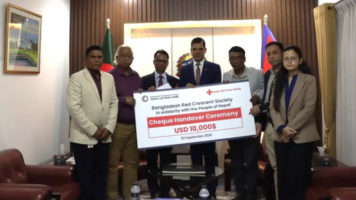 নেপালের বন্যার্তদের জন্য ১০ হাজার ডলার দিল বাংলাদেশ রেড ক্রিসেন্ট