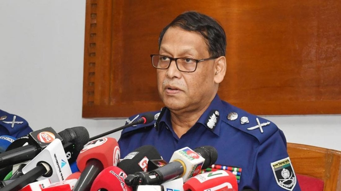 বিভিন্ন স্থানে হামলায় জড়িতদের দ্রুত গ্রেপ্তারের নির্দেশ আইজিপির