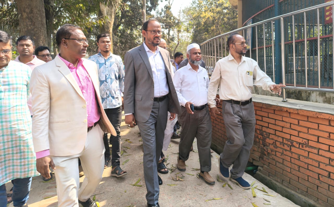 চিড়িয়াখানাকে আন্তর্জাতিক মানে উন্নীত করতে কাজ করছে সরকার: টুকু