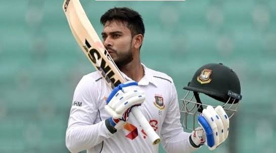 দলের ব্যাটিং বিপর্যয়ের মাঝে মিরাজের দাপুটে সেঞ্চুরি