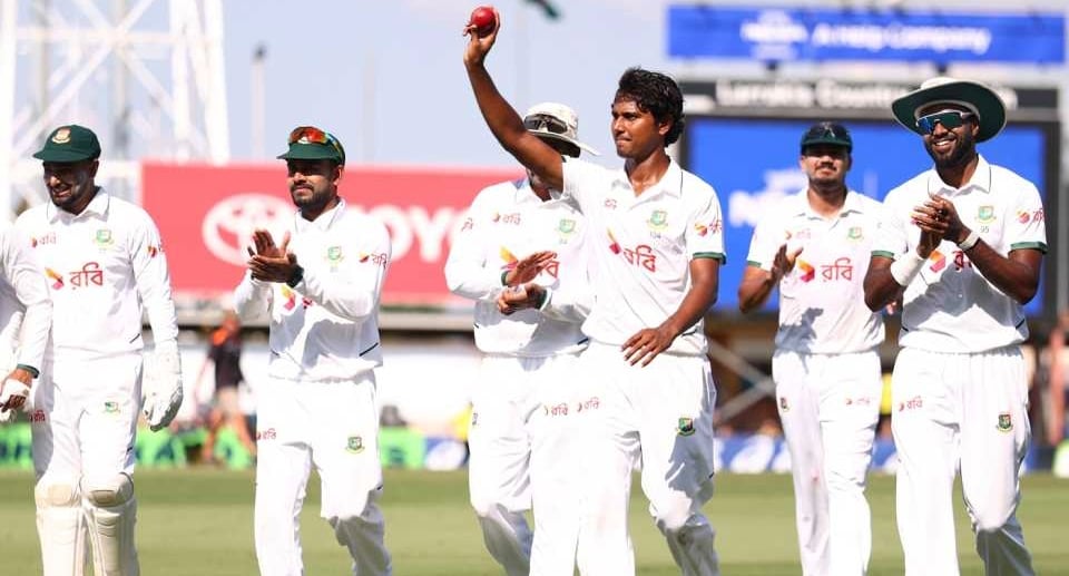 ‘এই বোলিং দল যেকোনো কন্ডিশনেই পারফর্ম করবে’ 