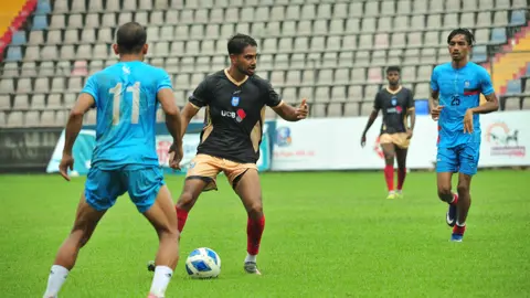 ১৯ সেপ্টেম্বর জাকার্তায় যাবে ফুটবল দল