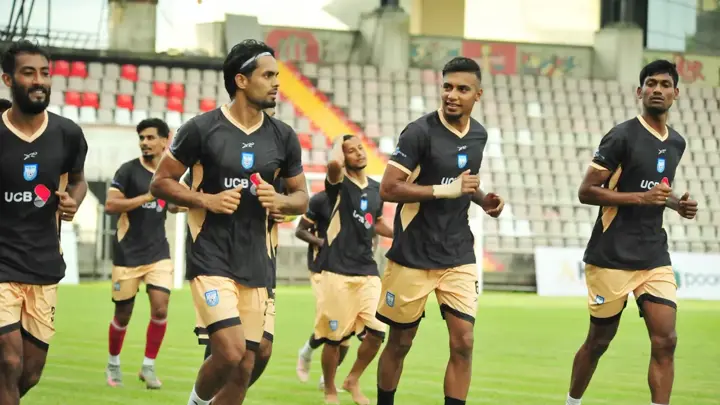 ছয় ফুটবলারকে বাদ দিলেন কোচ ডুলি