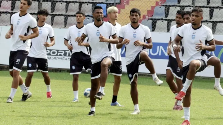 জয়ের টার্গেট ফুটবল কোচ ডুলির