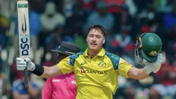 দুর্দান্ত পারফরম্যান্সে অস্ট্রেলিয়াকে জেতালেন রেনশ ও এলিস