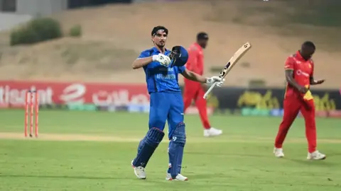 জিম্বাবুয়েকে ১৫৮ রানে উড়িয়ে দিল আফগানিস্তান