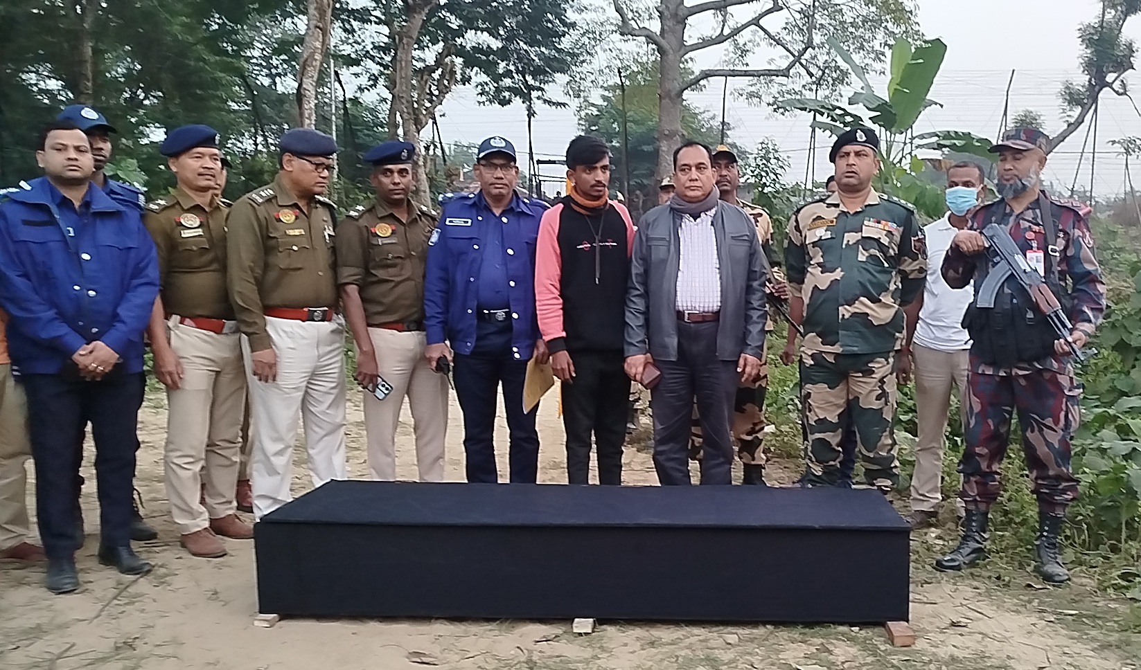 সীমান্তে নিহত জহুর আলির শরীরে আঘাতের চিহ্ন, ময়নাতদন্ত ছাড়াই দাফন