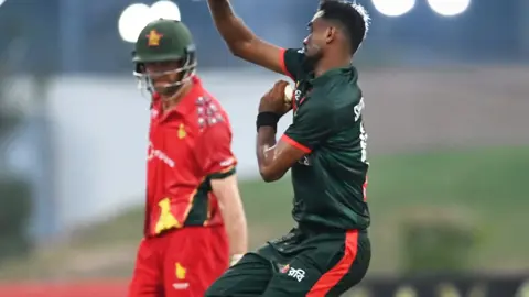 দাঁড়াতেই পারেনি বাংলাদেশ