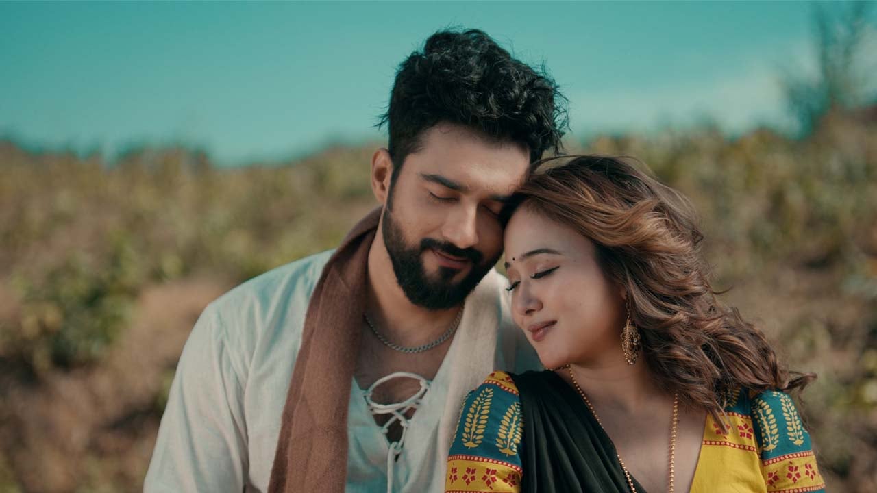 ‘প্রেমের গল্প’ নিয়ে আসছেন চিত্রনায়ক রোশান-চমক