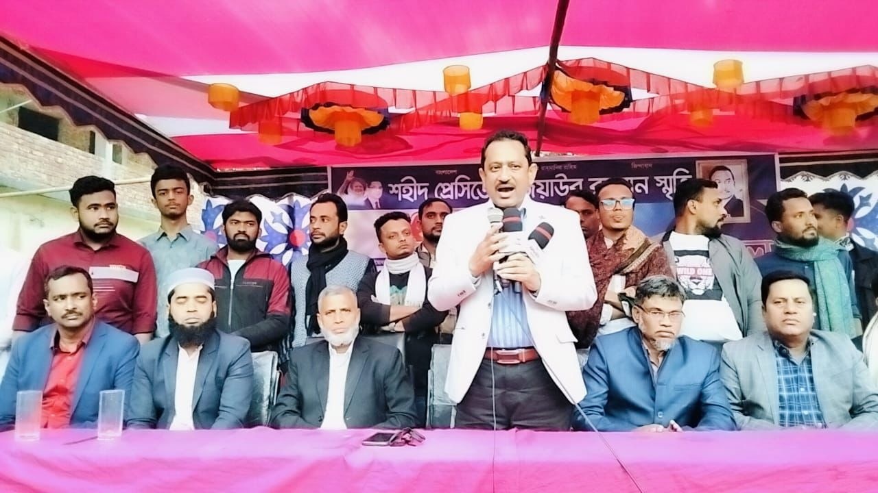 মতলব উত্তরে শহীদ প্রেসিডেন্ট জিয়াউর রহমান স্মৃতি ফুটবল টুর্নামেন্ট