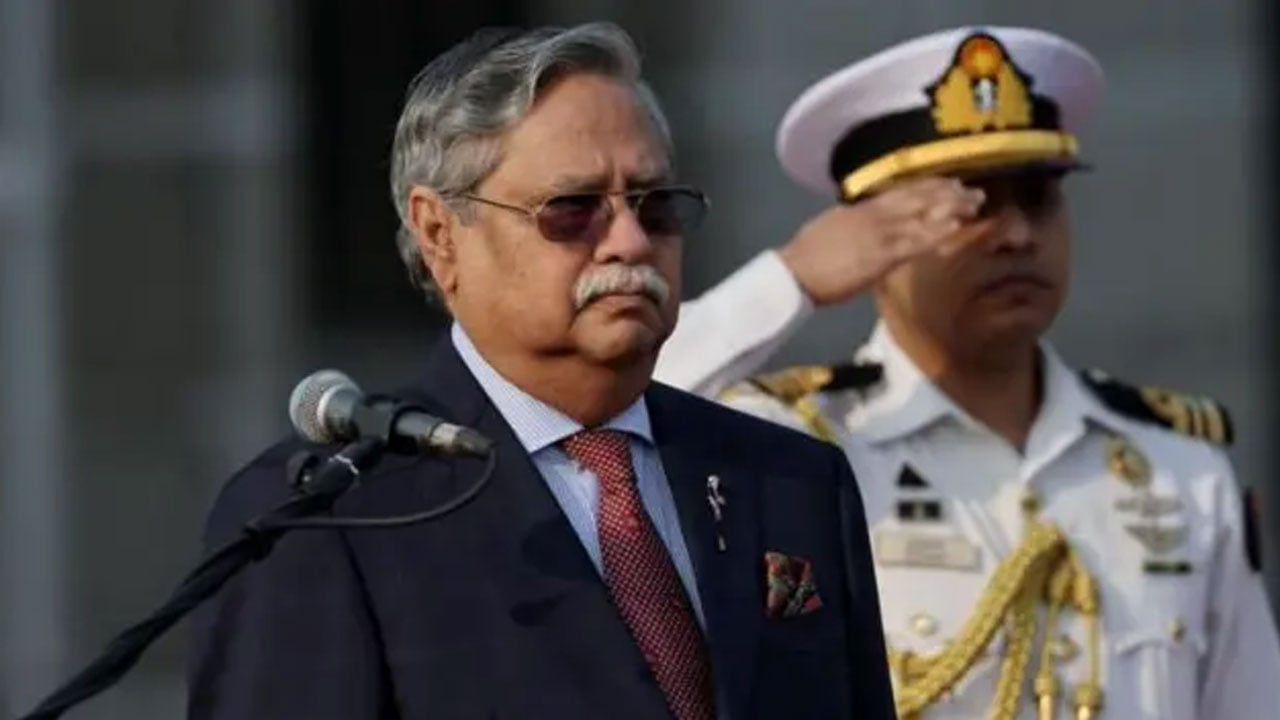 যা লেখা আছে চুপ্পুর পদত্যাগপত্রে