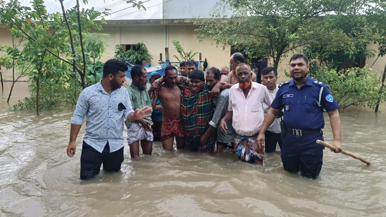 ভারতের পাহাড়ি ঢলে প্লাবিত আখাউড়ার ২৭ গ্রাম