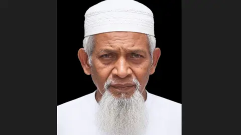সাংবাদিক আবু সালেহ আকনের বাবার ৮ম মৃত্যুবার্ষিকী পালিত