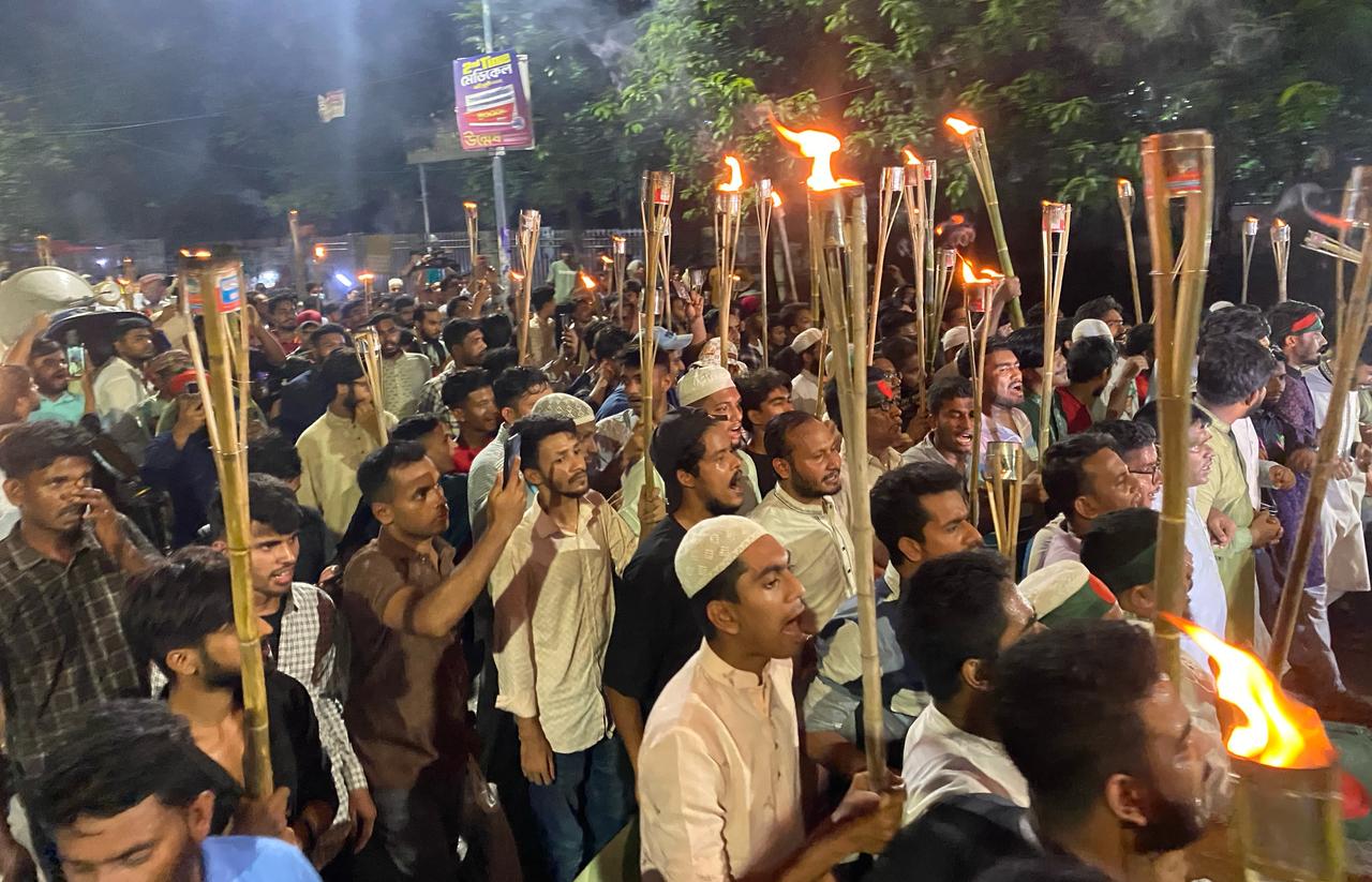 বিএনপির চাঁদাবাজদের হুঁশিয়ারি বৈষম্যবিরোধী ছাত্র আন্দোলনের