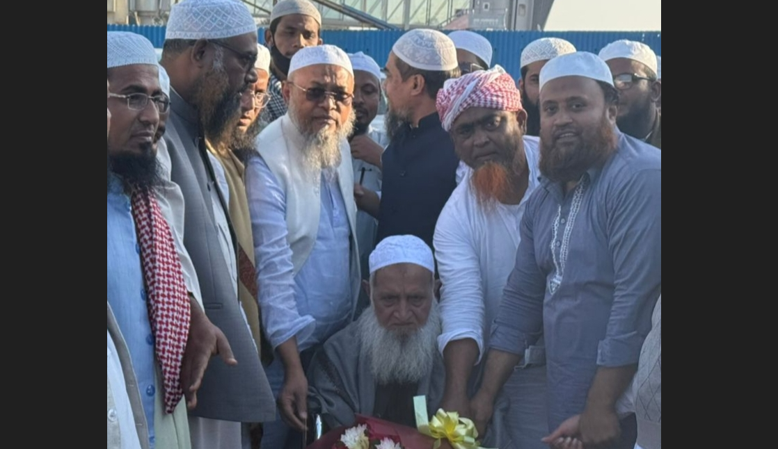 ঘোষণাপত্রে আলেমদের অবদানের স্বীকৃতি দিতে হবে: হেফাজত আমির