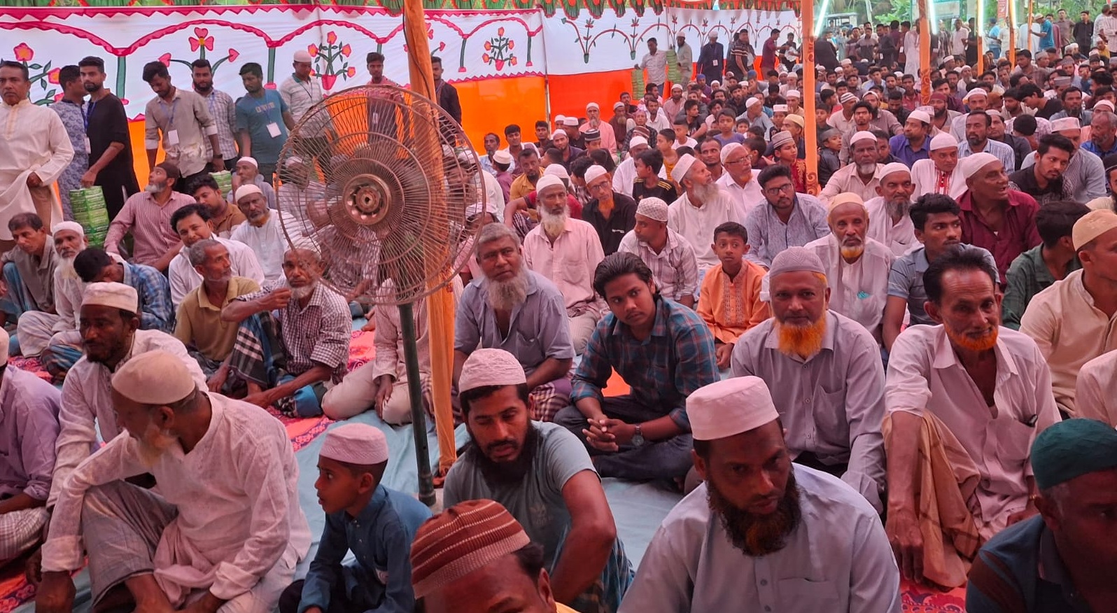 নোয়াখালীতে বিএনপির গণ ইফতার ও দোয়া মাহফিল