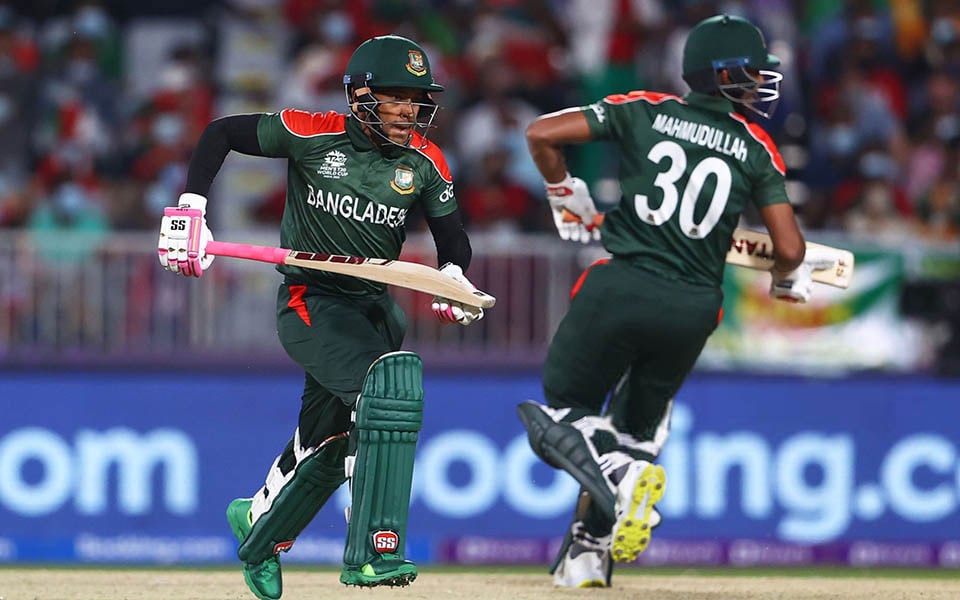 মুশফিক-মাহমুদউল্লাহর জন্য বদলে গেল নিলামের আইন!