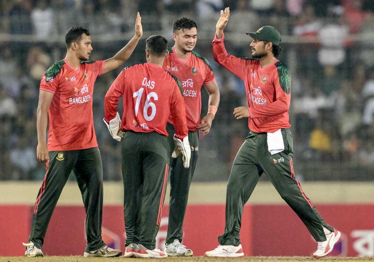 পাকিস্তান-অস্ট্রেলিয়ার সঙ্গে ত্রিদেশীয় সিরিজ খেলবে বাংলাদেশ!
