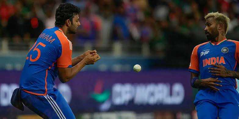 ১২ ক্যাচ মিস করে সবার ওপরে ভারত
