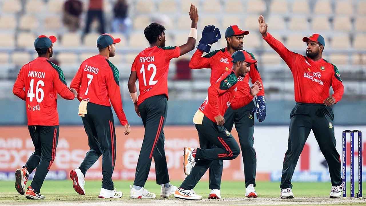 আফগানিস্তানকে হারিয়ে শীর্ষে বাংলাদেশ