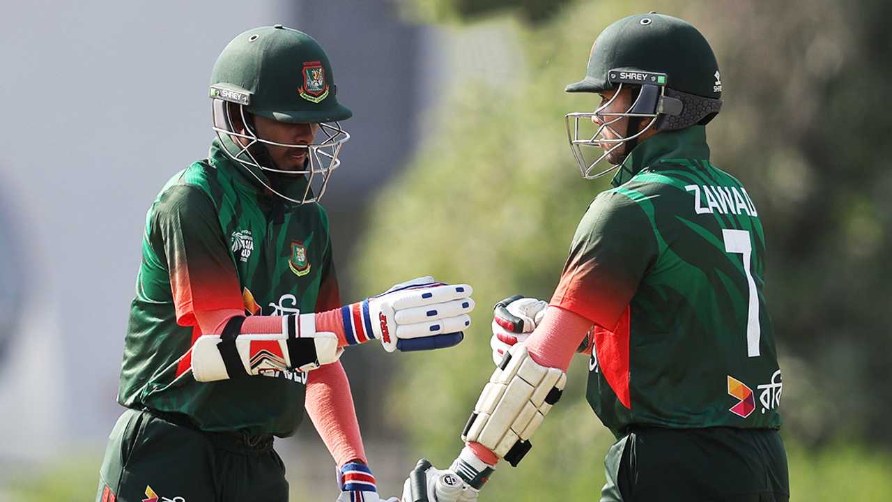 টিভির পর্দায় যুব এশিয়া কাপে বাংলাদেশ-পাকিস্তান লড়াই