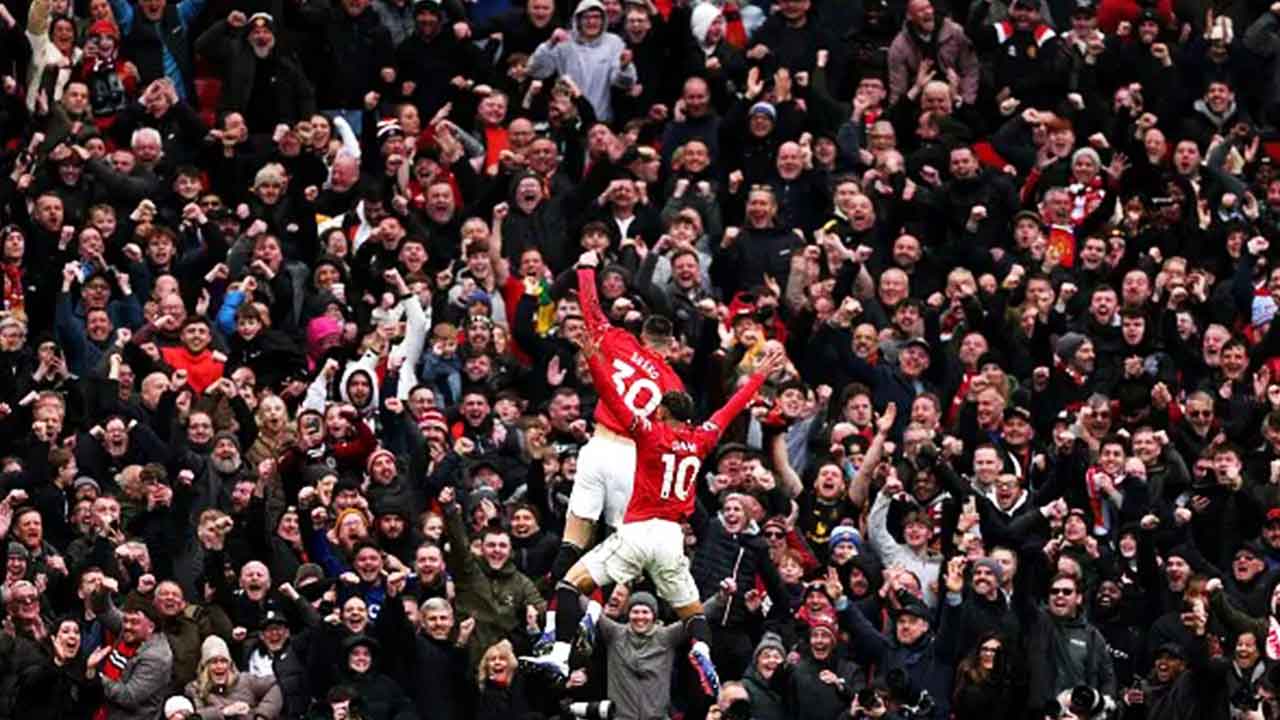 দাপুটে জয়ে ম্যানসিটির আরও কাছে ম্যানইউ