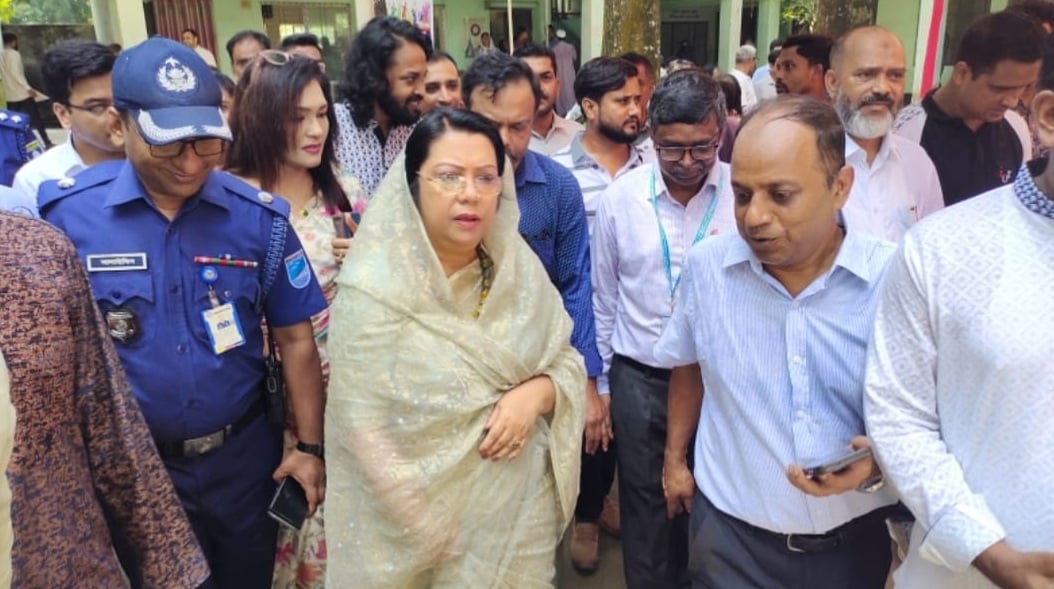 খাদ্যগুদামে অনিয়ম হলে কঠোর আইনানুগ ব্যবস্থা: খাদ্যমন্ত্রী