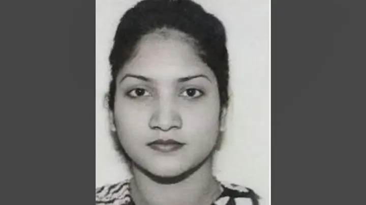 রাতের সড়কে থেমে গেল শিক্ষিকা তিশার জীবন