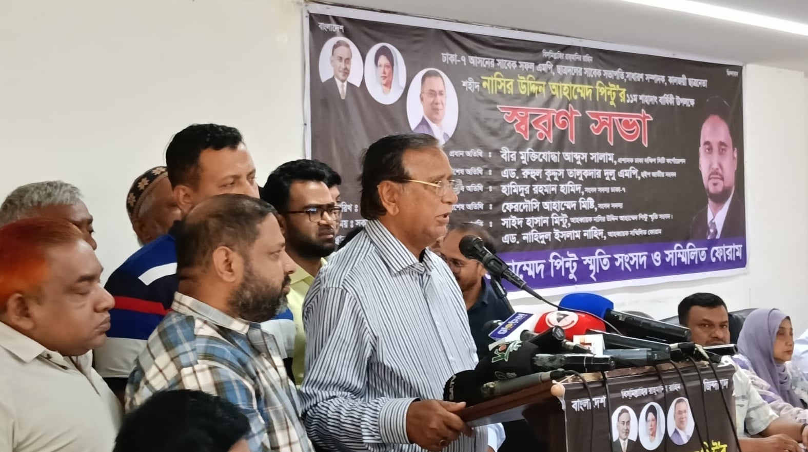 ঢাকায় হকারদের ডিসিপ্লিনে আনার চেষ্টা চলছে: দক্ষিণ সিটি প্রশাসক