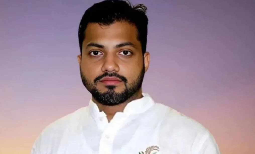 ইশরাককে মেয়র হিসেবে শপথ না পড়াতে লিগ্যাল নোটিশ
