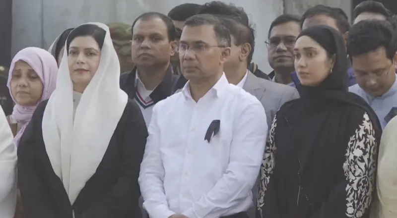 খালেদা জিয়ার দাফন প্রক্রিয়ার কিছু মুহূর্ত