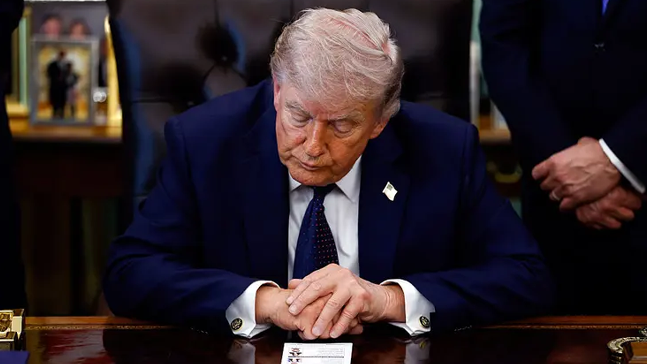 হরমুজ খুলে দিতে যুক্তরাষ্ট্রকে অনুরোধ করেছে ইরান, দাবি ট্রাম্পের